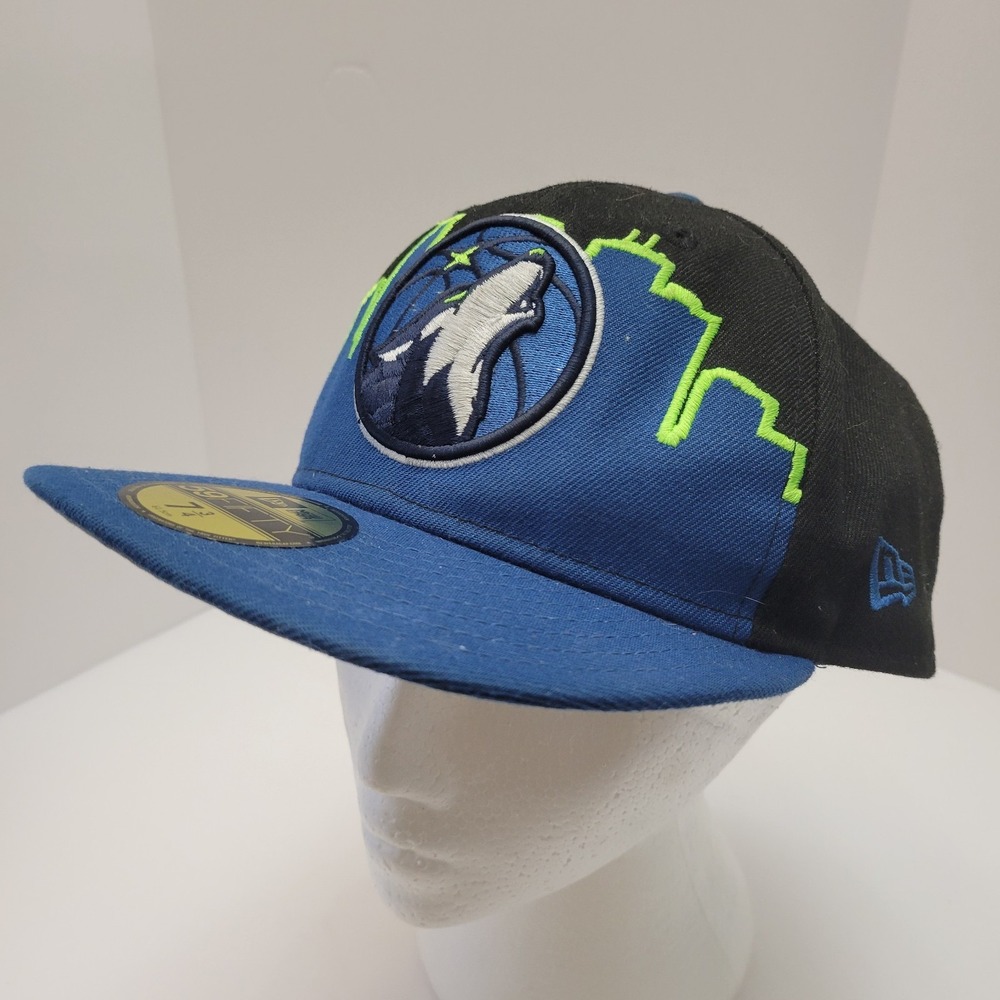 Minnesota Timberwolves 59Fifty New Era Fitted Hat Size 7 3/4 Embroidered Skyline